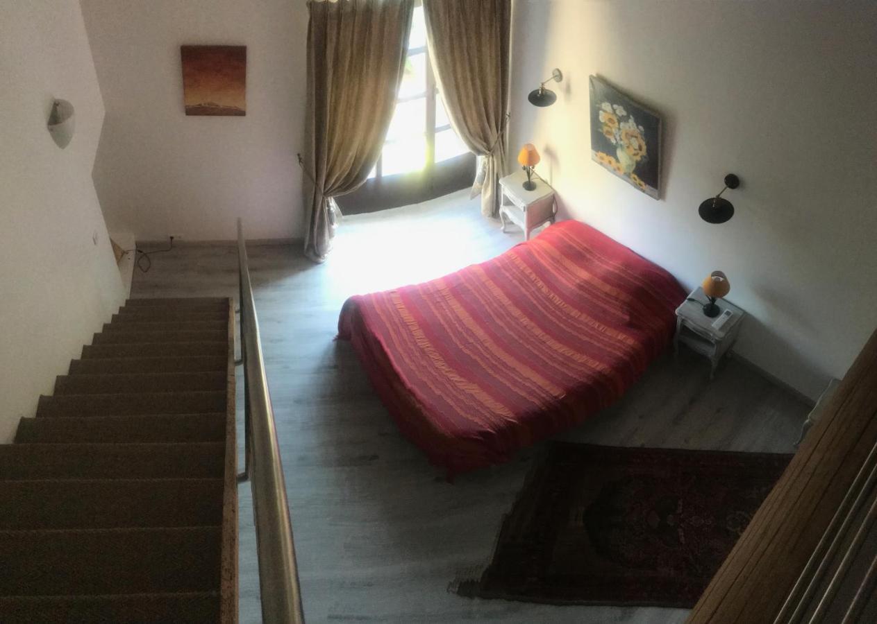 Chambres D Hotes De Charme Dans Mas La Souvine Du 17Eme, Chambres Climatisees Bédarrides Kültér fotó