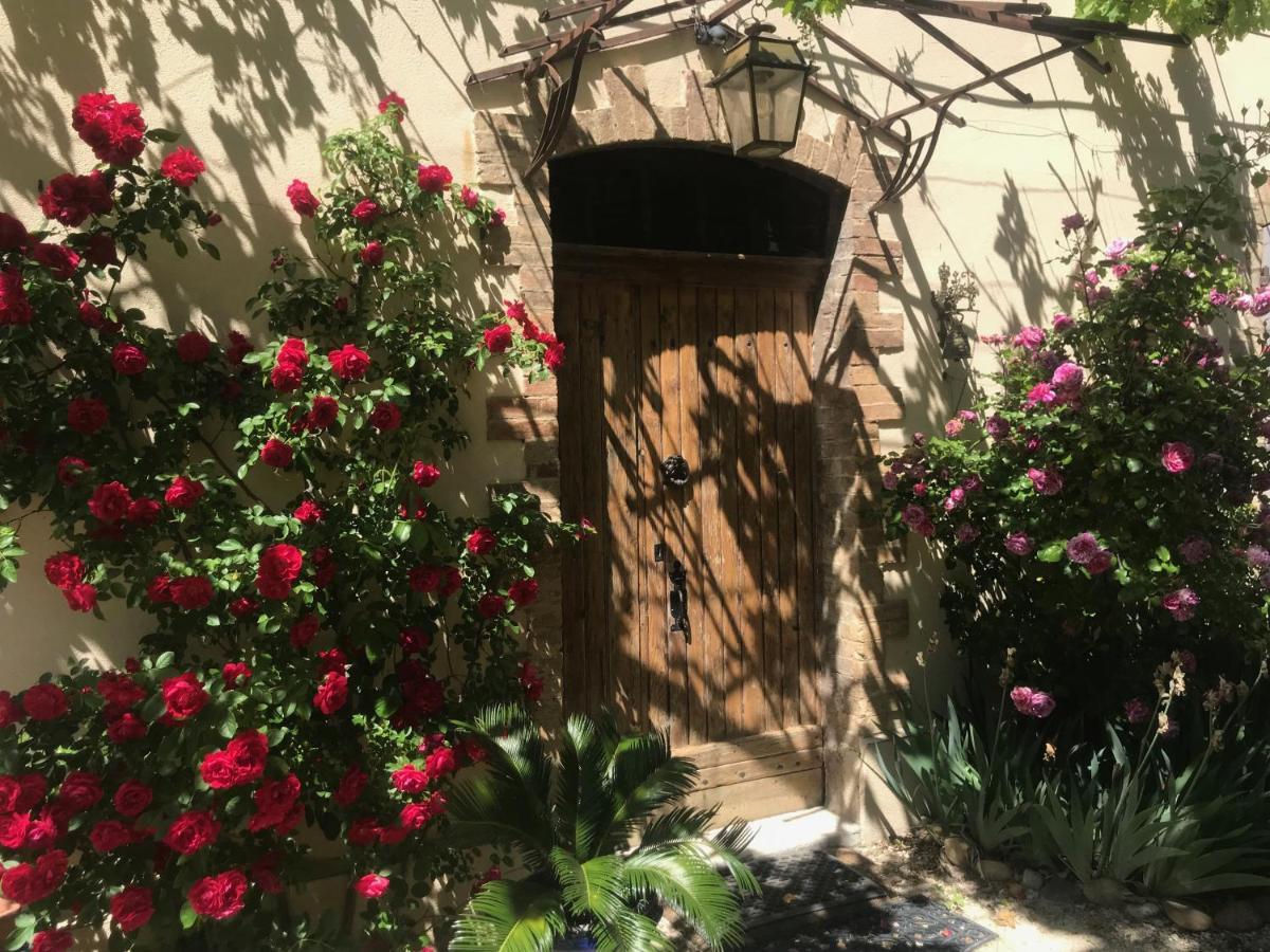 Chambres D Hotes De Charme Dans Mas La Souvine Du 17Eme, Chambres Climatisees Bédarrides Kültér fotó