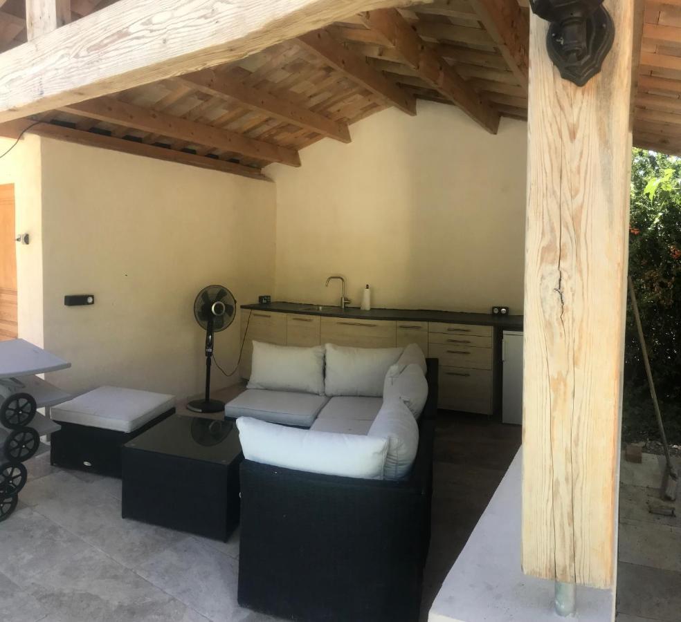 Chambres D Hotes De Charme Dans Mas La Souvine Du 17Eme, Chambres Climatisees Bédarrides Kültér fotó